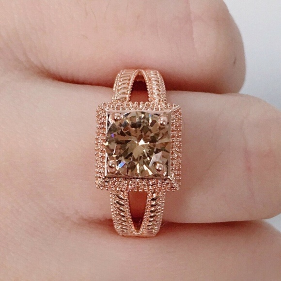 Jewelry - Very Beautiful  Rose Gold Filled Topaz Ring New